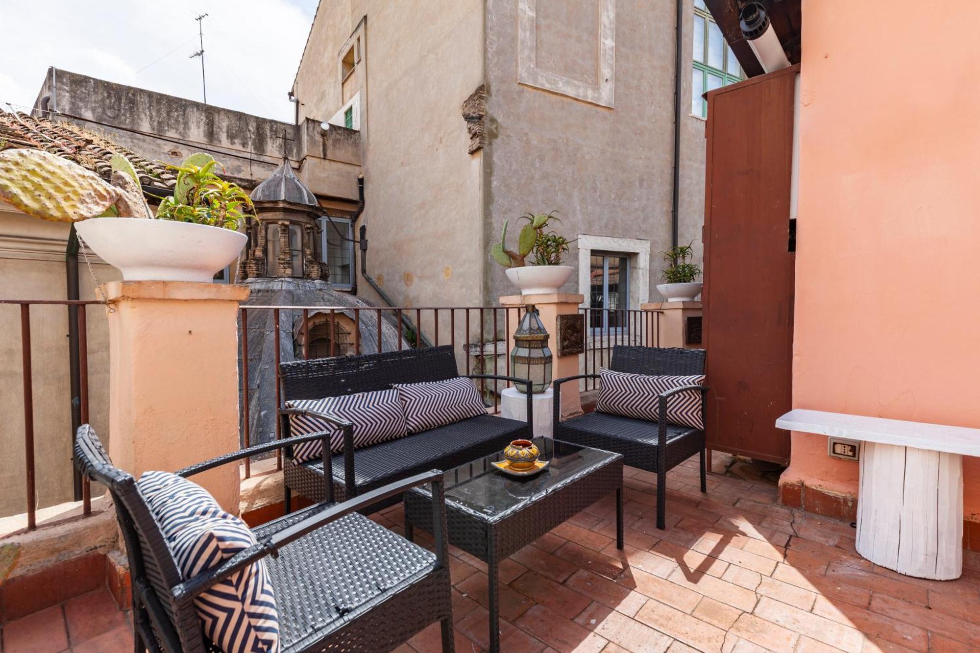 Apartment Pantheon Splendid Flat With Terrace Rom